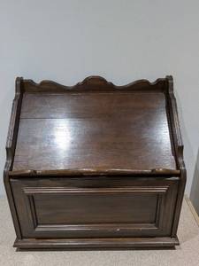 lot 124 image: VINTAGE ETHAN ALLEN CHARTER OAK COLLECTION