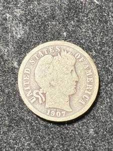 lot 51 image: 1907 US BARBER DIME