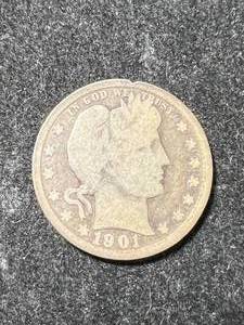 lot 60 image: 1901 US BARBER QUARTER
