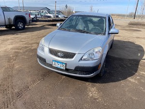 2009 Kia Rio only 85,562 miles!