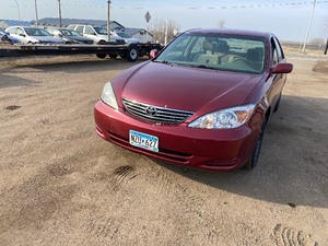 lot 12 image: 2002 Toyota Camry