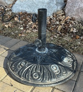 lot 30 image: Heavy Metal Umbrella Stand