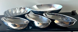 lot 129 image: Selection of Silver Plated Serving Bowls by Wilton and More