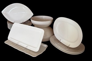 lot 182 image: Variety of White Serving Dishes including Villeroy and Boch