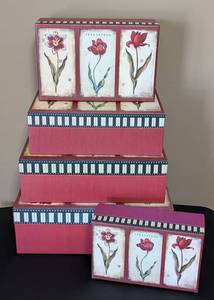 lot 144 image: Decorative Tulip Storage Boxes