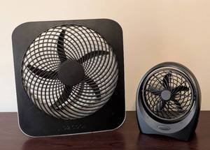 lot 159 image: Pair of O2 Portable Fans