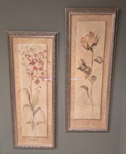 lot 242 image: Pair of Gold Framed Floral Prints by Blum
