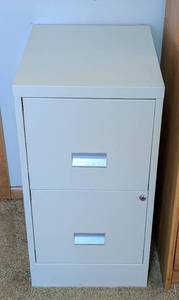 lot 252 image: Metal Two Drawer Filing Cabinet