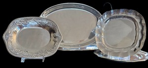 lot 225 image: Assorted Vintage Metal Serving Trays