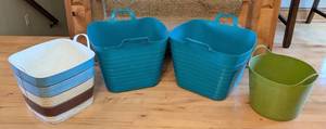 lot 227A image: Assorted Plastic Storage Bins