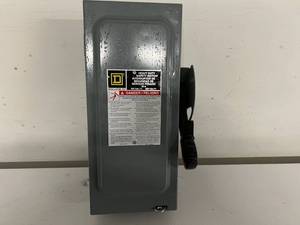 lot 80 image: Square D Heavy Duty Safety Switch