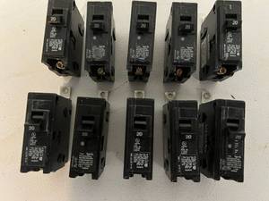 lot 96 image: Siemens 20AMP Bolt On Circuit Breakers 1Pole  120240 VAC B120