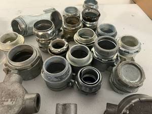 lot 107 image: Conduit, Sset Screw Connectors & more