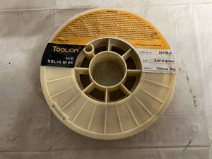 lot 59 image: 10lbs of Toolion Mig Solid Wire - 0.8mm