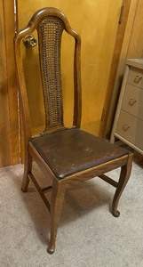 lot 103 image: Vintage Wooden Chair