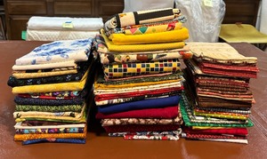 lot 252 image: Sensational Fabric Grouping