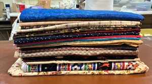 lot 266 image: Lovely Patterned Fabric