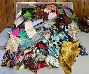 lot 283 image: Wonderful Bin of Fabric Scraps of all Sizes