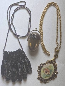 lot 289 image: Eclectic Vintage Offerings