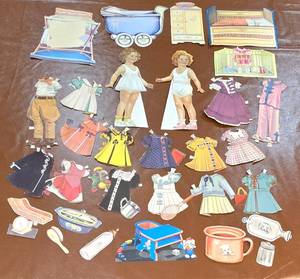 lot 364 image: Nostalgic Shirley Temple Paper Doll Set