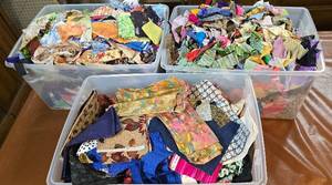 lot 424 image: 3 Large Bins of Fabric Remnants & Scraps