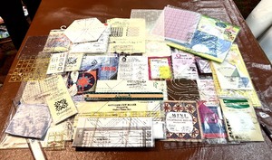 lot 399 image: Templates Measuring Items including Thangles, Clover, Easy Scallop, Embroiderys Buddy and More