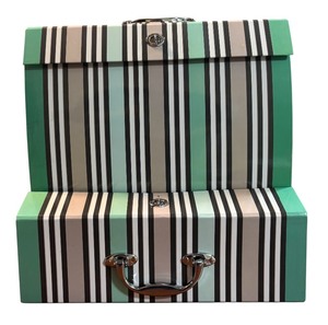 lot 393 image: Its A Shore Thing Collection by Studio C  Great File Folders