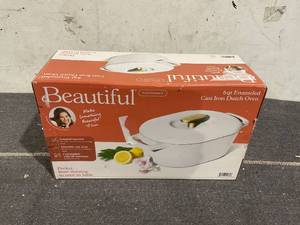 lot 118 image: Beautiful 6 Quart Enamel Dutch Oven, White Icing by Drew Barrymore