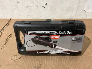 lot 229 image: Rapala Deluxe Electric Fillet Knife ACDC