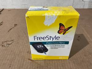 lot 231 image: FreeStyle Precision Neo Blood Glucose Meter