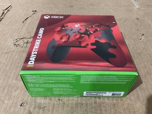 lot 241 image: Microsoft Xbox Wireless Controller - Daystrike Camo