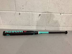 lot 504 image: Worth Krecher SE XL End Loaded 28oz. WKR22A ASAUSA Softball Bat