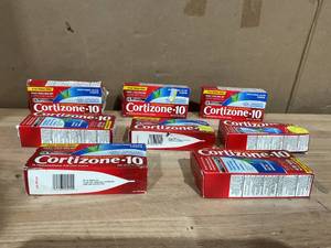 lot 401 image: LOT OF 8 Cortizone 10 Soothing Aloe Creme 1 ounce Tube Flexible Packaging