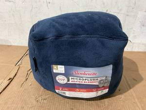 lot 275 image: King Size Sunbeam Blanket Poseidon Microplush, 12 Heat Settings, 12-Hour Auto Shut-Off, Electric Heated Blanket with Controller, 90 x 100