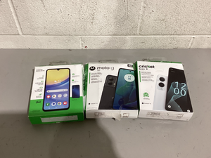 lot 496 image: LOT OF 3 Miscelleneous Pre Paid Touch Screen Cell Phones