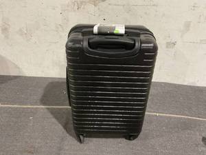 lot 196 image: Protege Vacationer Hard Side 20 Expandable Carry-on Luggage