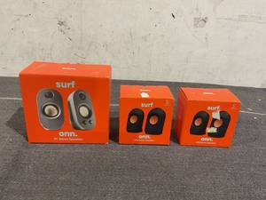 lot 206 image: LOT OF 3 Surf Onn Speakers