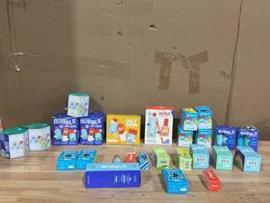 lot 462 image: LOT OF 24 Bubble Products