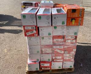 lot 56 image: Wholesale Pallet of Heaters