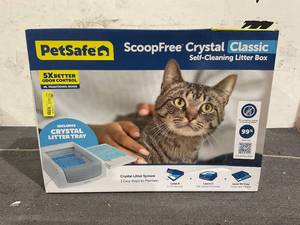 lot 334 image: PetSafe ScoopFree Crystal Classic Self-Cleaning Cat Litter Box, Unbeatable Odor Control, Gray
