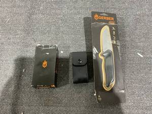 lot 321 image: LOT OF 3 Gerber Accessories