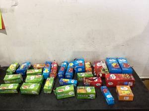 lot 703 image: LOT OF Ziplock Bags