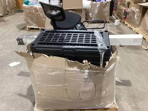 lot 908 image: Wholesale Pallet of Miscellaneous Items