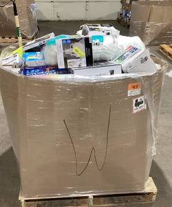lot 910 image: Wholesale Pallet of Miscellaneous Items