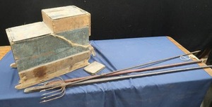 lot 61 image: ANTIQUE ICE FISHING SLED, 2 ANTIQUE ICE CHISELS, 1 ANTIQUE FISHING SPEAR