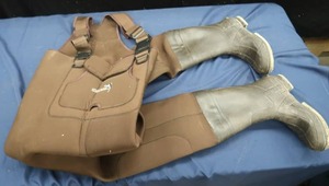 lot 62 image: CRYSTAL RIVER WADERS