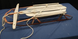 lot 63 image: VINTAGE TOBAGGAN SLED