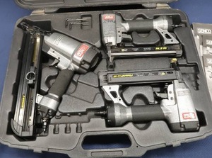 lot 69 image: SENCO NAIL GUN KIT