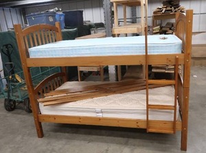 lot 100 image: WOODEN BUNK BED SET