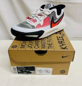 Nike Kyrie 8 GO (GS) Size 6Y White/University Red-Black